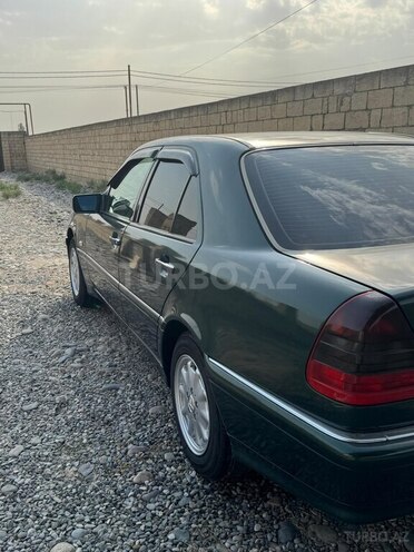 Mercedes C 200 1998, 530,000 km - 2.0 l - Salyan