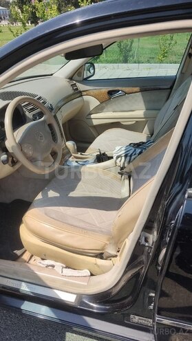 Mercedes E 240 2003, 396,400 km - 2.6 l - Bakı
