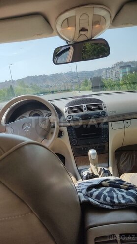 Mercedes E 240 2003, 396,400 km - 2.6 l - Bakı