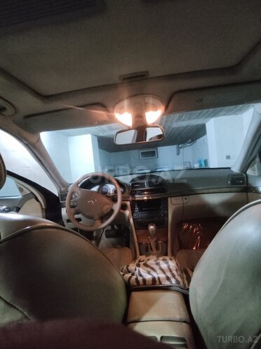 Mercedes E 240 2003, 396,400 km - 2.6 l - Bakı