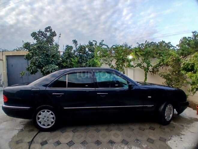 Mercedes E 200 1998, 480,000 km - 2.0 l - Bakı
