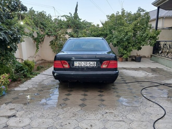 Mercedes E 200 1998, 480,000 km - 2.0 l - Bakı