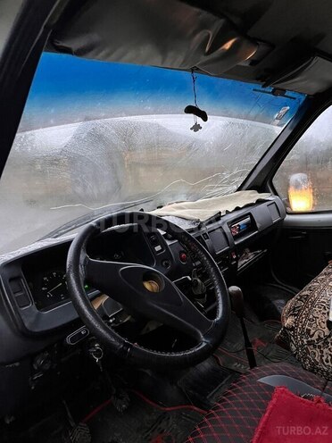 GAZ  1998, 150,000 km - 2.3 l - Qusar