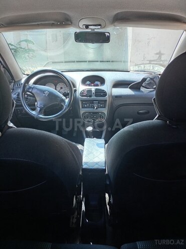 Peugeot 206 2005, 265,000 km - 1.4 l - Bakı