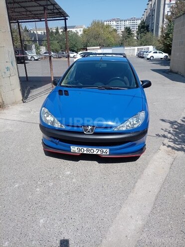 Peugeot 206 2005, 265,000 km - 1.4 l - Bakı