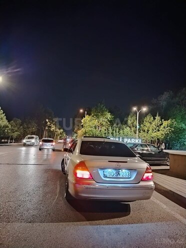 Mercedes E 240 2003, 288,189 km - 2.6 l - Şirvan
