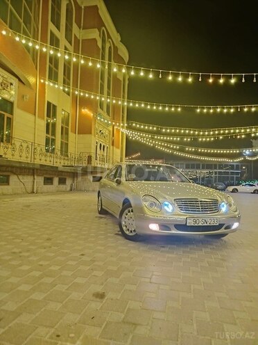 Mercedes E 240 2003, 288,189 km - 2.6 l - Şirvan