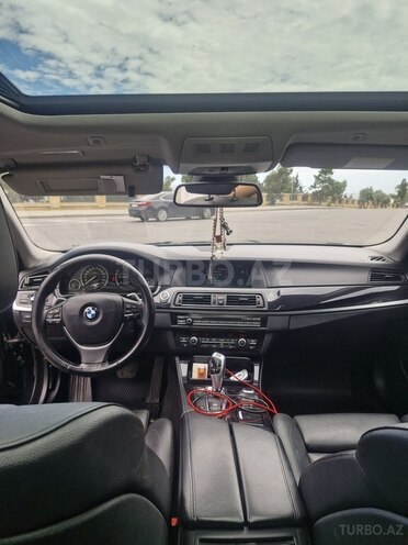 BMW  2011, 403,000 km - 2.0 l - Bakı