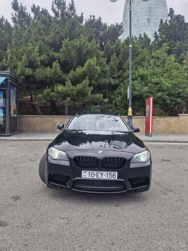 BMW  2011, 403,000 km - 2.0 l - Bakı