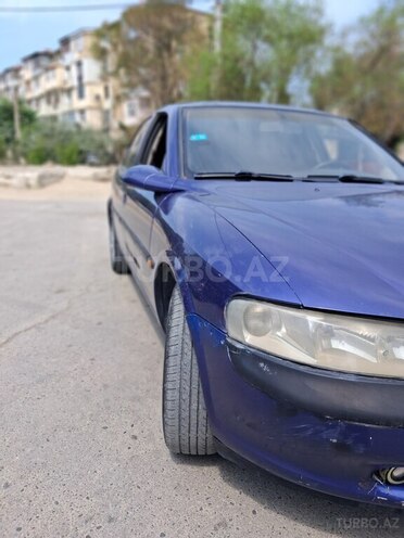 Opel Vectra 1997, 263,000 km - 1.6 л - Sumqayıt