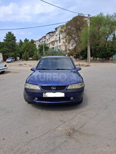 Opel Vectra 1997, 263,000 km - 1.6 л - Sumqayıt
