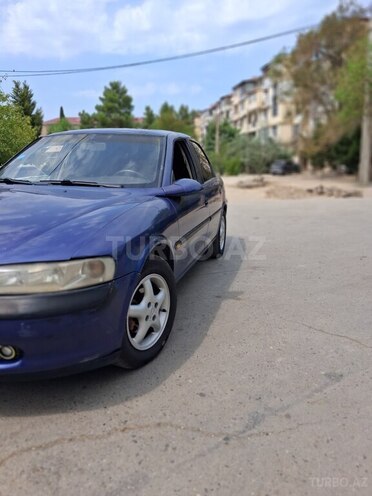 Opel Vectra 1997, 263,000 km - 1.6 л - Sumqayıt