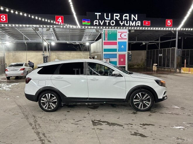 LADA (VAZ)  2018, 299,000 km - 1.8 l - Gəncə