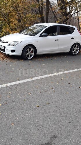 Hyundai i30 2010, 235,000 km - 1.4 л - Gəncə