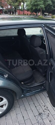 Volkswagen Golf 1999, 360,000 km - 2.0 l - Şəki