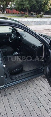 Volkswagen Golf 1999, 360,000 km - 2.0 l - Şəki