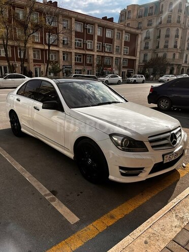 Mercedes C 250 2012, 210,000 km - 2.1 l - Naxçıvan