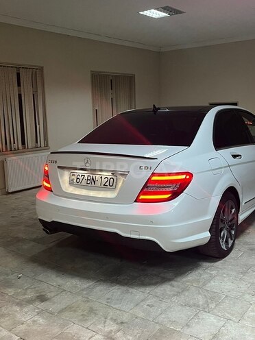Mercedes C 250 2012, 210,000 km - 2.1 l - Naxçıvan