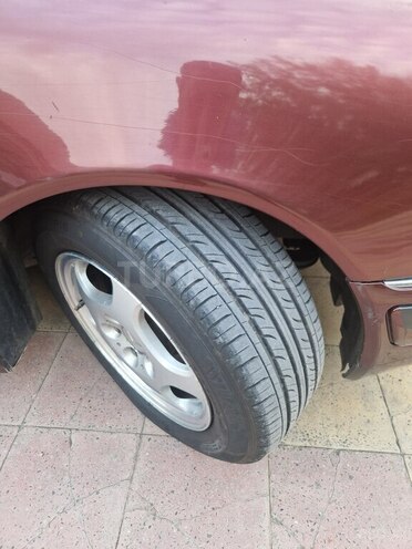 Mercedes E 220 2001, 475,000 km - 2.2 l - Beyləqan