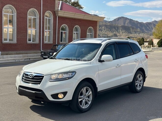 Hyundai Santa Fe 2010, 230,000 km - 3.5 l - Ordubad