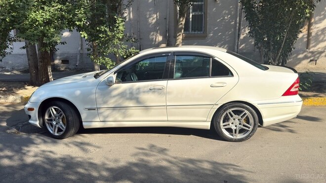 Mercedes C 230 2005, 180,000 km - 2.5 л - Sumqayıt
