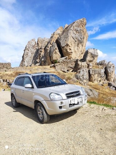 Hyundai Tucson 2008, 240,000 km - 2.0 l - Bakı