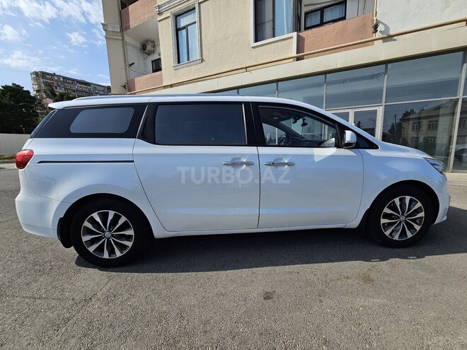 Kia Carnival 2017, 213,134 km - 2.2 l - Bakı