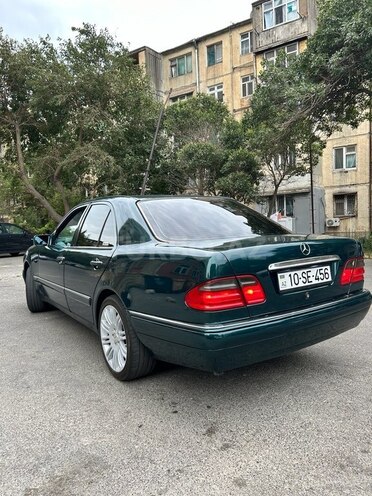 Mercedes E 230 1996, 387,579 km - 2.3 л - Bakı