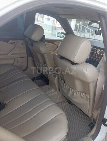 Mercedes E 230 1995, 455,000 km - 2.3 l - Bakı