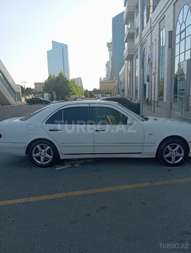 Mercedes E 230 1995, 455,000 km - 2.3 l - Bakı