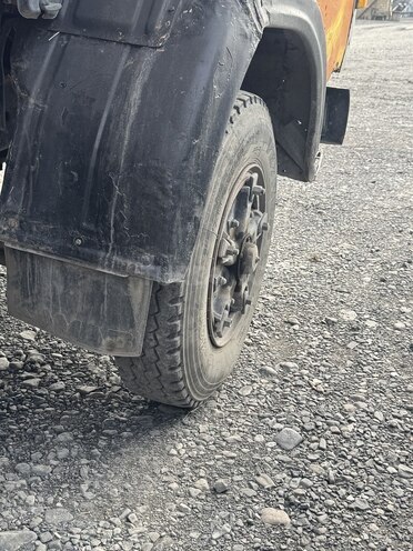KamAz 5511 1987, 200,000 km - 11.0 l - Qəbələ