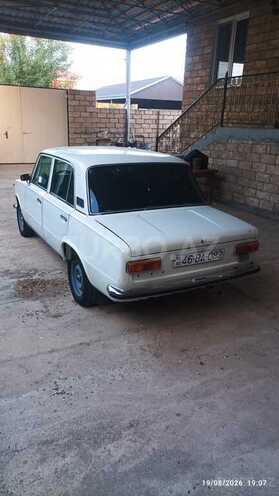 LADA (VAZ) 21011 1976, 300,000 km - 1.3 l - Naftalan