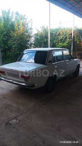 LADA (VAZ) 21011 1976, 300,000 km - 1.3 l - Naftalan