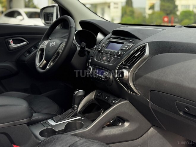 Hyundai ix35 2014, 110,000 km - 2.0 l - Bakı