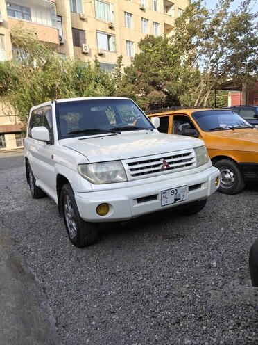 Mitsubishi Pajero io 2000, 326,200 km - 1.8 л - Bakı