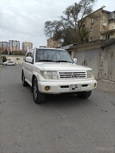 Mitsubishi Pajero io 2000, 326,200 km - 1.8 л - Bakı