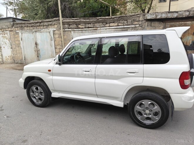 Mitsubishi Pajero io 2000, 326,200 km - 1.8 л - Bakı