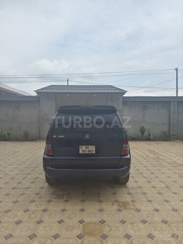 Mercedes ML 320 2001, 416,800 km - 3.2 л - Tovuz