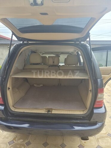 Mercedes ML 320 2001, 416,800 km - 3.2 л - Tovuz