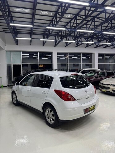 Nissan Tiida 2010, 213,000 km - 1.6 l - Bakı