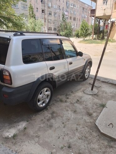 Toyota RAV4 1998, 300,000 km - 2.0 l - Sumqayıt