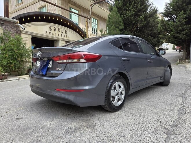 Hyundai Avante 2016, 240,000 km - 1.6 l - Bakı