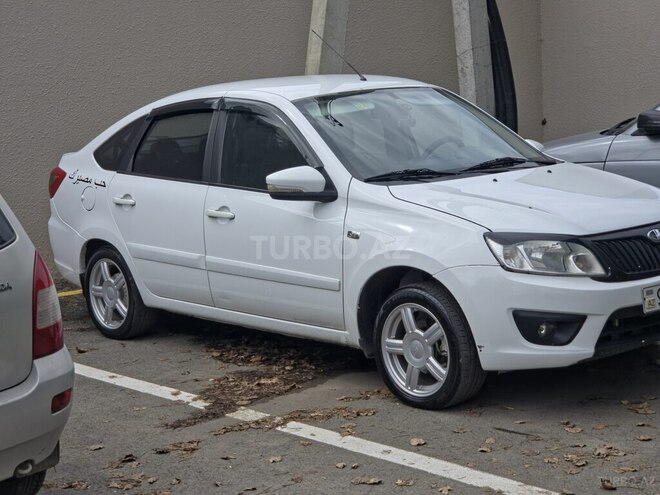 LADA (VAZ) Granta 2015, 200,100 km - 1.6 l - Qusar