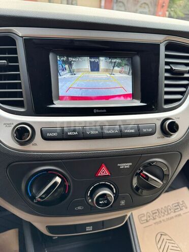 Hyundai Accent 2021, 70,000 km - 1.6 л - Bakı