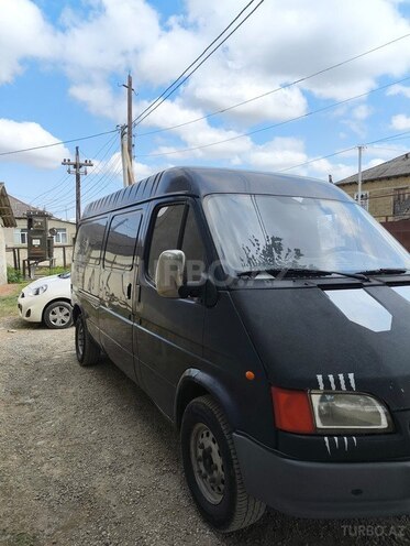 Ford Transit 1998, 650,000 km - 2.5 l - Quba