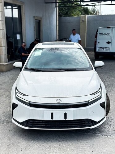 Toyota Corolla 2026, 0 km - 1.8 l - Bakı