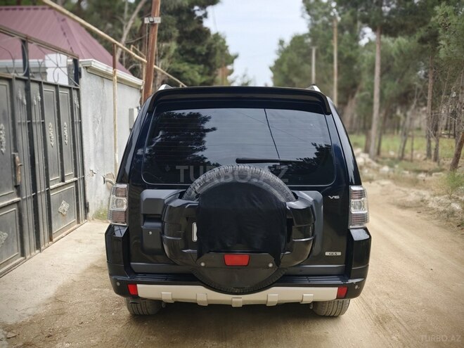 Mitsubishi Pajero 2007, 370,000 km - 3.0 л - Bakı