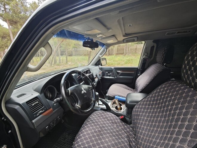 Mitsubishi Pajero 2007, 370,000 km - 3.0 л - Bakı