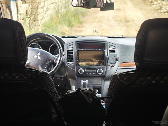 Mitsubishi Pajero 2007, 370,000 km - 3.0 л - Bakı