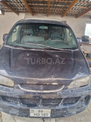 Hyundai H-1 1998, 100,000 km - 2.5 l - Salyan